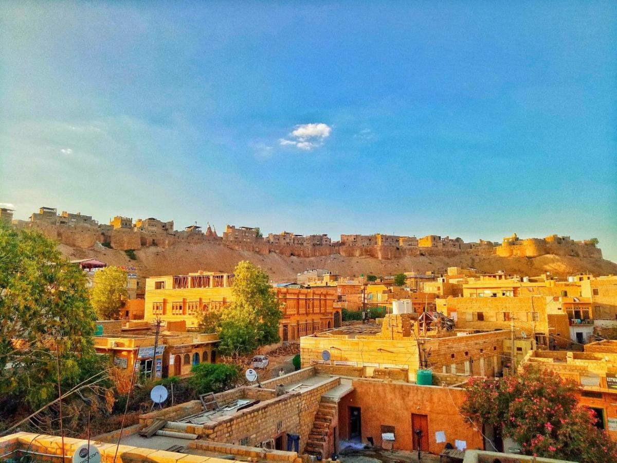 Hotel Desert Bloom Jaisalmer Ngoại thất bức ảnh