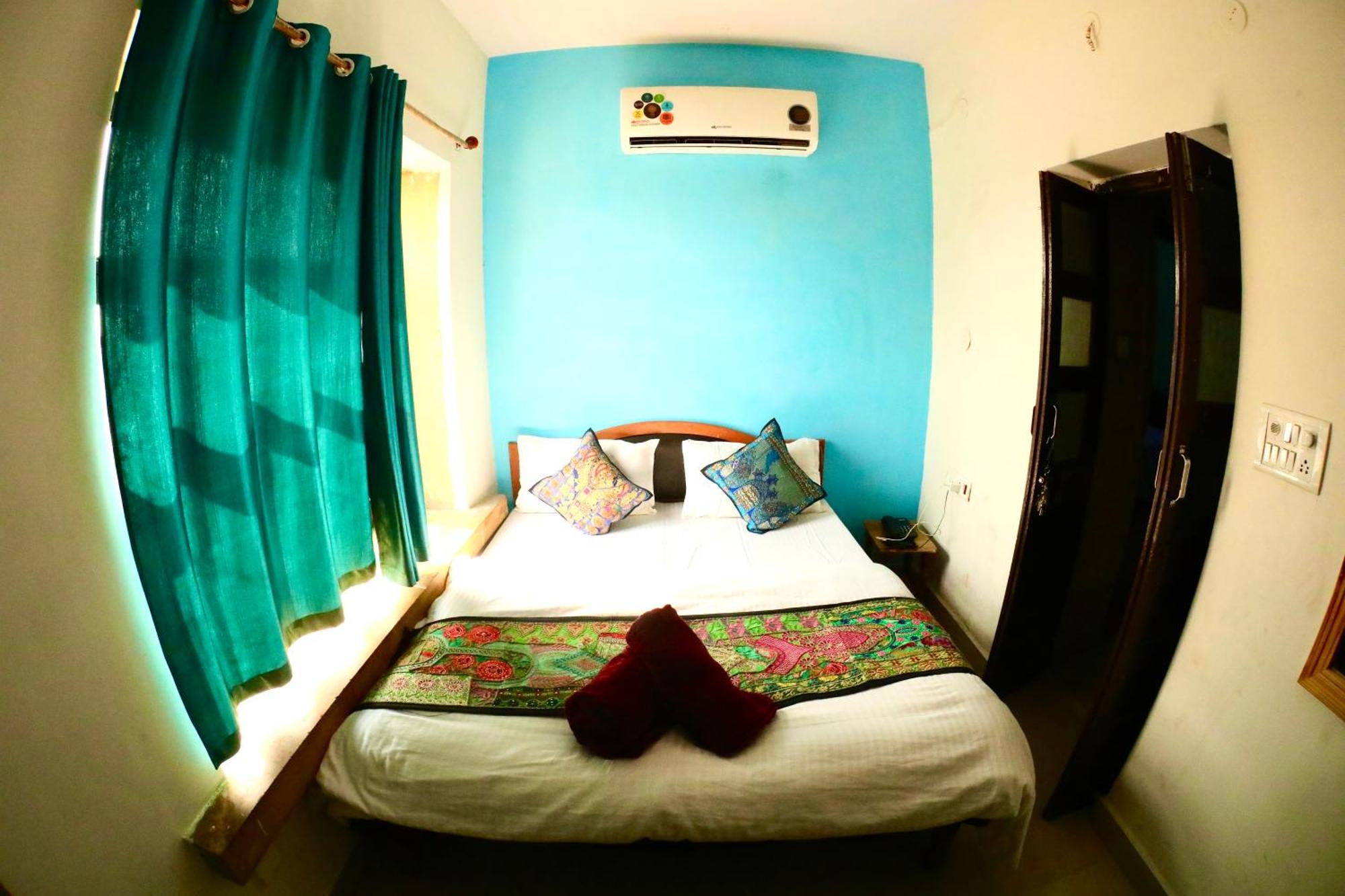 Hotel Desert Bloom Jaisalmer Ngoại thất bức ảnh